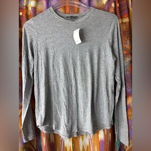 Vince ✨ Gray Long Sleeve Women's Top 🩶 NWT